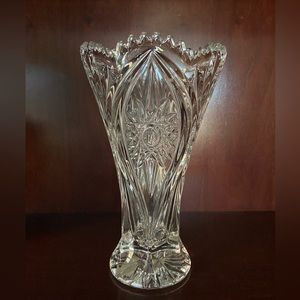 Beautiful Florenz 9.5 inch crystal vase made in Germany
